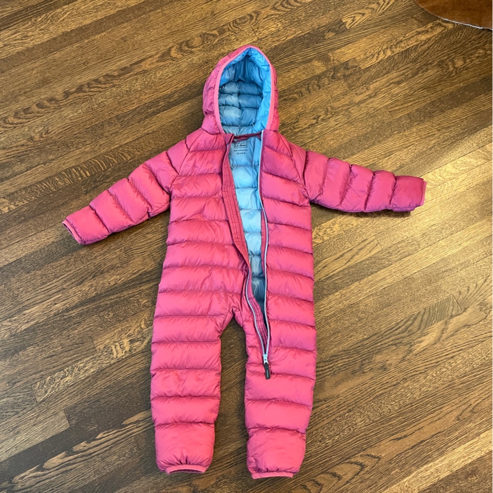 LL Bean girls cold buster body snowsuit size 12-18 months